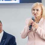 Alina Bednarz przemawia do uczestników.